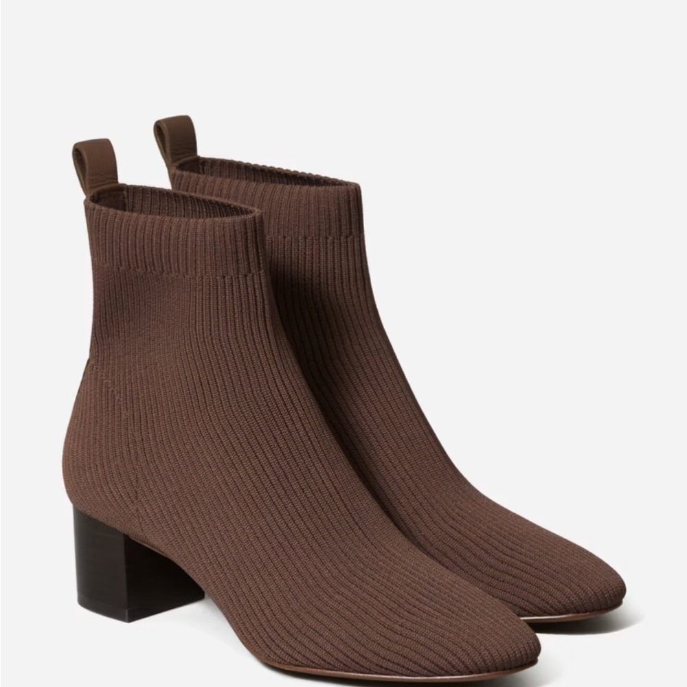 Everlane tabaco  Brown Ankle Booties